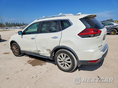 Drugie zdjęcie samochodu z przodu: 2017 NISSAN ROGUE SV VIN:5N1AT2MT3HC832952 - miniatura