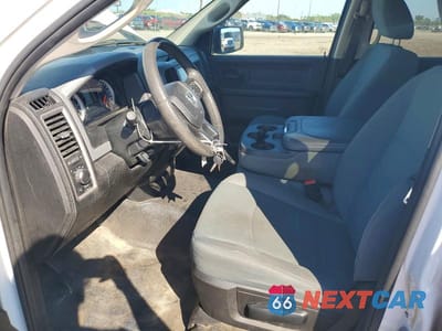 Zdjęcie 7 z 12 samochodu: 2020 RAM 1500 CLASSIC TRADESMAN VIN:1C6RR6FG0LS149545 - miniatura