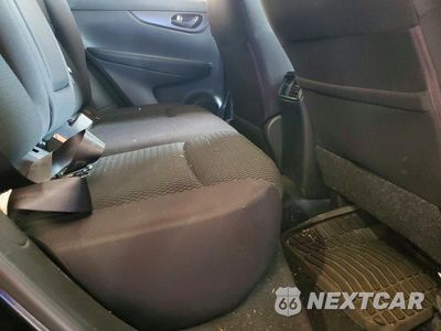 Zdjęcie 11 z 13 samochodu: 2018 NISSAN ROGUE SPORT S VIN:JN1BJ1CR8JW290432 - miniatura