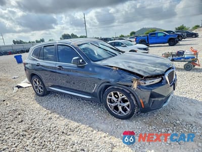 Czwarte zdjęcie samochodu z boku: 2022 BMW X3 SDRIVE30I VIN:5UX43DP04N9J57182 - miniatura