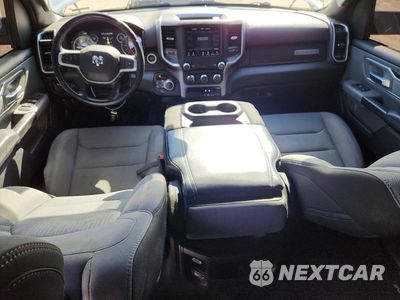 Zdjęcie 8 z 12 samochodu: 2021 RAM 1500 BIG HORN/LONE STAR VIN:1C6SRFFT0MN701768 - miniatura