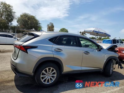 Trzecie zdjęcie samochodu z tyłu: 2019 LEXUS NX 300 BASE VIN:JTJYARBZ8K2138616 - miniatura