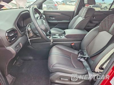 Zdjęcie 7 z 12 samochodu: 2026 HONDA PILOT BLACK EDITION VIN:5FNYG1H90TB023145 - miniatura