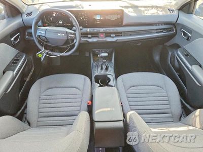 Zdjęcie 8 z 13 samochodu: 2025 KIA K4 EX VIN:3KPFU4DE9SE191486 - miniatura