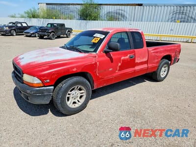 2000 DODGE DAKOTA 1B7GL22X6YS667408 - główne zdjęcie licytacji z USA - miniatura