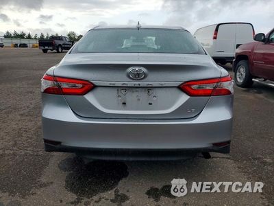 Zdjęcie 6 z 13 samochodu: 2019 TOYOTA CAMRY LE VIN:4T1B11HK2KU691279 - miniatura