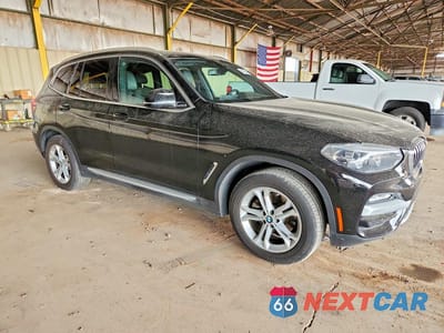 Czwarte zdjęcie samochodu z boku: 2019 BMW X3 SDRIVE30I VIN:5UXTR7C52KLR53683 - miniatura