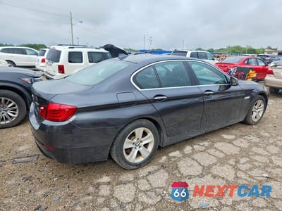 Trzecie zdjęcie samochodu z tyłu: 2013 BMW 528 XI VIN:WBAXH5C50DD110294 - miniatura