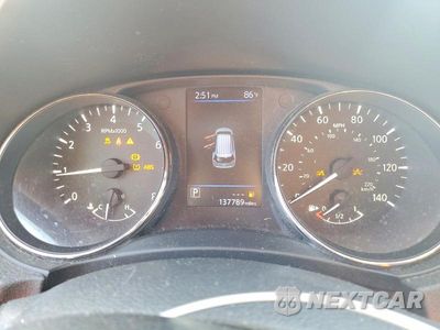 Zdjęcie 9 z 14 samochodu: 2019 NISSAN ROGUE SL VIN:5N1AT2MV9KC812083 - miniatura