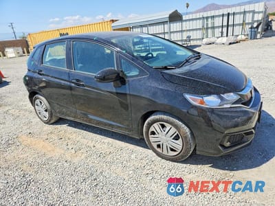 Czwarte zdjęcie samochodu z boku: 2018 HONDA FIT LX VIN:3HGGK5H44JM735349 - miniatura