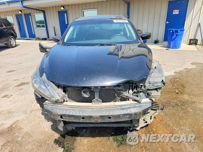 Piąte zdjęcie samochodu w środku: 2017 NISSAN ALTIMA 2.5 SR VIN:1N4AL3AP6HN315222 - miniatura