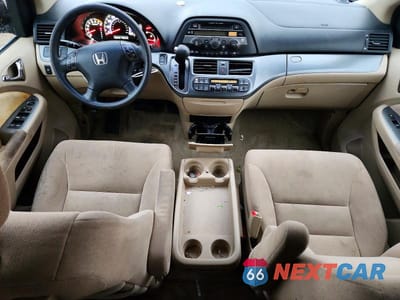 Zdjęcie 8 z 14 samochodu: 2007 HONDA ODYSSEY EX VIN:5FNRL38407B040209 - miniatura