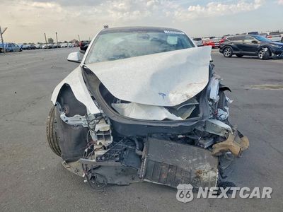 Piąte zdjęcie samochodu w środku: 2023 TESLA MODEL 3 VIN:5YJ3E1EA3PF485915 - miniatura