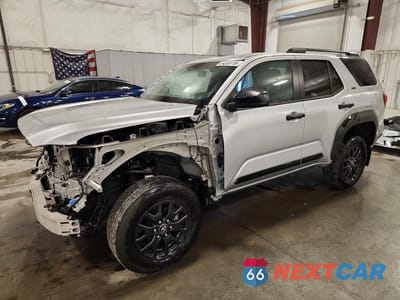 2025 TOYOTA 4RUNNER SR5 JTEVA5BR0S5012873 - główne zdjęcie licytacji z USA - miniatura