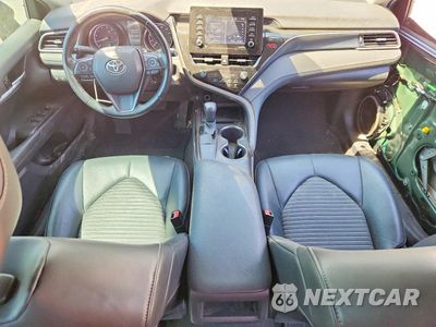 Zdjęcie 8 z 12 samochodu: 2021 TOYOTA CAMRY SE VIN:4T1G11AK3MU435459 - miniatura