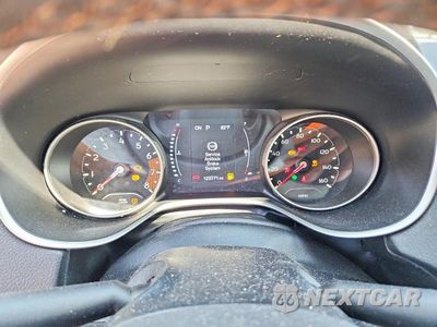Zdjęcie 9 z 14 samochodu: 2021 JEEP COMPASS LATITUDE VIN:3C4NJCBB8MT523245 - miniatura