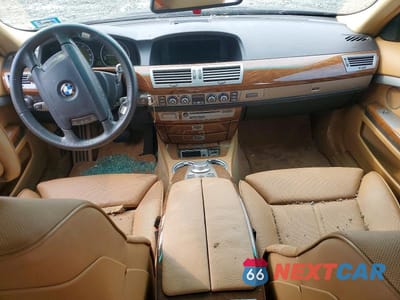 Zdjęcie 8 z 12 samochodu: 2006 BMW 750 LI VIN:WBAHN83556DT31875 - miniatura