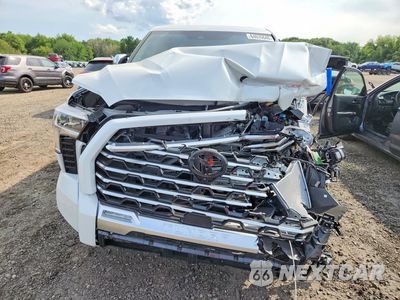 Piąte zdjęcie samochodu w środku: 2026 TOYOTA TUNDRA CREWMAX CAPSTONE VIN:5TFVC5DB8TX123224 - miniatura