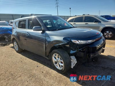 Czwarte zdjęcie samochodu z boku: 2022 KIA SOUL LX VIN:KNDJ23AU4N7814801 - miniatura