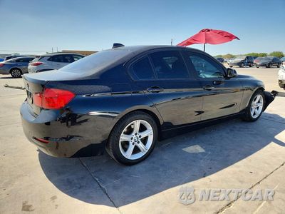 Trzecie zdjęcie samochodu z tyłu: 2014 BMW 328 I VIN:WBA3A5G5XENP28599 - miniatura