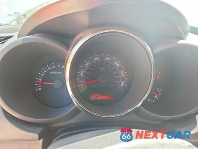 Zdjęcie 9 z 12 samochodu: 2011 KIA SOUL + VIN:KNDJT2A26B7231230 - miniatura