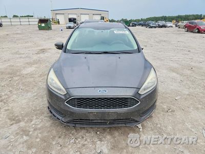 Piąte zdjęcie samochodu w środku: 2016 FORD FOCUS SE VIN:1FADP3F28GL242752 - miniatura