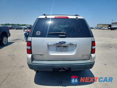 Zdjęcie 6 z 13 samochodu: 2007 FORD EXPLORER XLT VIN:1FMEU63E87UB00026 - miniatura