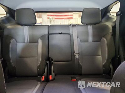 Zdjęcie 10 z 13 samochodu: 2026 CHEVROLET BLAZER 2LT VIN:3GNKBCR49TS148596 - miniatura