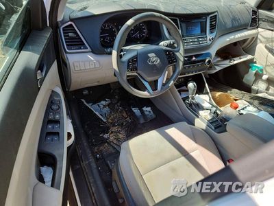 Zdjęcie 8 z 13 samochodu: 2016 HYUNDAI TUCSON SE VIN:KM8J3CA45GU140235 - miniatura
