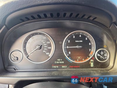 Zdjęcie 9 z 12 samochodu: 2015 BMW X5 XDRIVE35I VIN:5UXKR0C53F0K71566 - miniatura