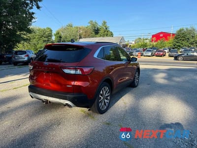 Czwarte zdjęcie samochodu z boku: 2020 FORD ESCAPE TITANIUM VIN:1FMCU9J91LUB08350 - miniatura