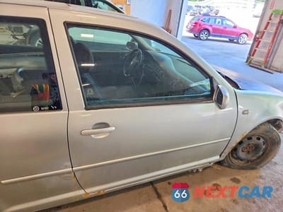 Zdjęcie 10 z 12 samochodu: 2002 VOLKSWAGEN GTI BASE VIN:9BWDE61J624036127 - miniatura