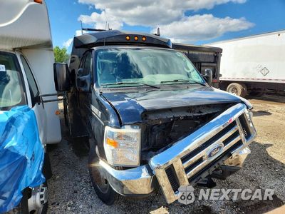 Czwarte zdjęcie samochodu z boku: 2016 FORD ECONOLINE E450 SUPER DUTY CUTAWAY VAN VIN:1FDXE4FS3GDC33689 - miniatura
