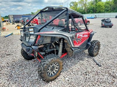 Czwarte zdjęcie samochodu z boku: 2020 HONDA SXS1000 S2X UTILITY VEHICLE VIN:1HFVE0517L4100771 - miniatura