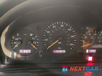 Zdjęcie 9 z 13 samochodu: 2005 MERCEDES-BENZ ML 350 VIN:4JGAB57E55A531429 - miniatura