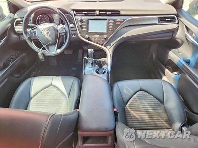 Zdjęcie 8 z 12 samochodu: 2018 TOYOTA CAMRY SE VIN:4T1B11HK5JU621256 - miniatura