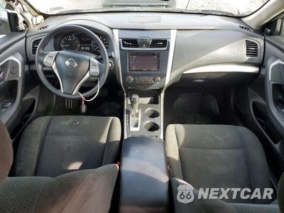 Zdjęcie 8 z 12 samochodu: 2015 NISSAN ALTIMA 2.5 S VIN:1N4AL3AP2FC496229 - miniatura