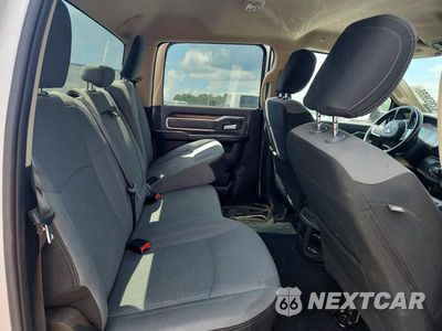 Zdjęcie 10 z 12 samochodu: 2020 RAM 2500 BIG HORN VIN:3C6UR5DJ8LG178818 - miniatura