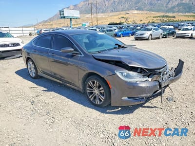 Czwarte zdjęcie samochodu z boku: 2015 CHRYSLER 200 LIMITED VIN:1C3CCCAB1FN537773 - miniatura
