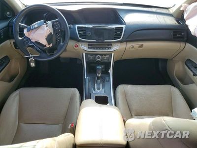 Zdjęcie 8 z 13 samochodu: 2015 HONDA ACCORD TOURING HYBRID VIN:1HGCR6F74FA009959 - miniatura