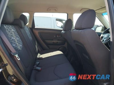 Zdjęcie 11 z 13 samochodu: 2011 KIA SOUL + VIN:KNDJT2A28B7198831 - miniatura