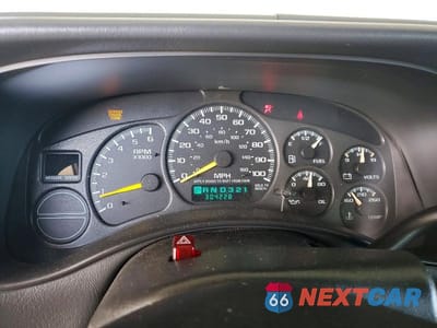 Zdjęcie 9 z 12 samochodu: 2001 CHEVROLET SILVERADO C1500 VIN:2GCEC19T911116562 - miniatura