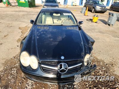 Piąte zdjęcie samochodu w środku: 2004 MERCEDES-BENZ SL 500 VIN:WDBSK75F44F073754 - miniatura