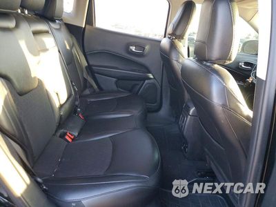 Zdjęcie 11 z 13 samochodu: 2019 JEEP COMPASS LATITUDE VIN:3C4NJDBB6KT621337 - miniatura