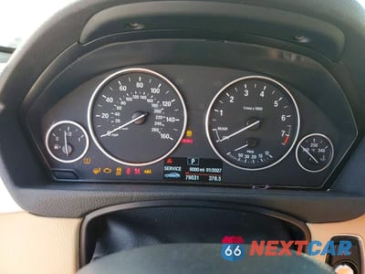 Zdjęcie 9 z 12 samochodu: 2018 BMW 320 I VIN:WBA8E1G51JNU89604 - miniatura