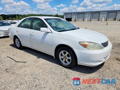 Czwarte zdjęcie samochodu z boku: 2003 TOYOTA CAMRY LE VIN:4T1BE32K93U229764 - miniatura