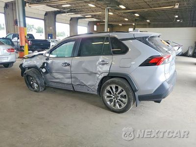 Drugie zdjęcie samochodu z przodu: 2025 TOYOTA RAV4 XLE PREMIUM VIN:2T3A1RFV4SC558345 - miniatura