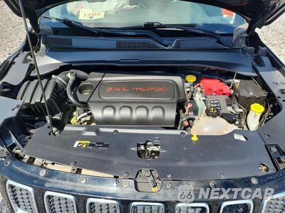 Zdjęcie 11 z 12 samochodu: 2019 JEEP COMPASS LATITUDE VIN:3C4NJDBB0KT713611 - miniatura