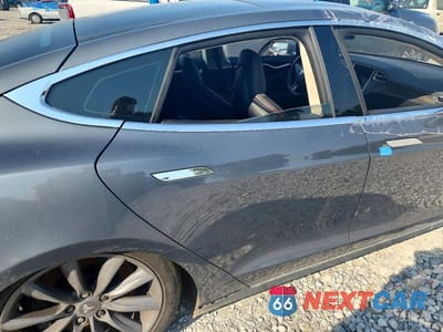 Zdjęcie 10 z 13 samochodu: 2012 TESLA MODEL S VIN:5YJSA1CP8CFP01797 - miniatura