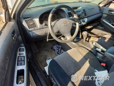 Zdjęcie 8 z 12 samochodu: 2006 TOYOTA CAMRY SE VIN:4T1BE30K96U139845 - miniatura